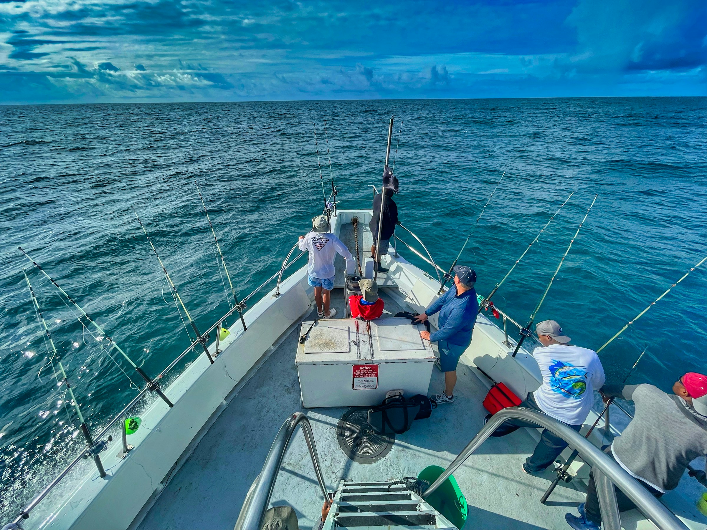 Pesca professionale con strumenti Lorenz Marine a bordo